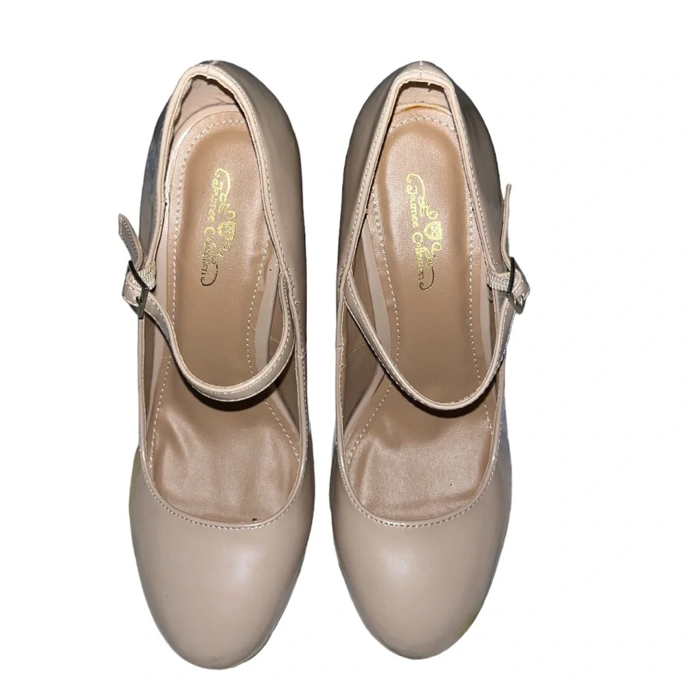 Tan ~ Patent ~ High Heeled Shoe ~ Sz 7 ~ Worn Once. - Picture 2 of 9